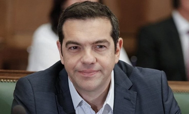 Άρθρο-«γροθιά»: Ο Τσίπρας του χαρίζει επίσημα την ιστορία της Μακεδονίας, λέει ο Ζάεφ, αλλά δημοσιογράφοι και κόμματα κοιμούνται!